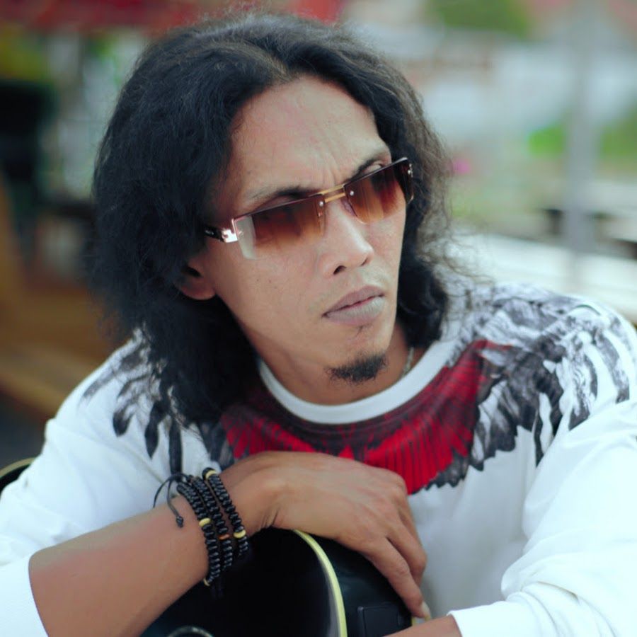 Sengaja Kau Cari Pengganti